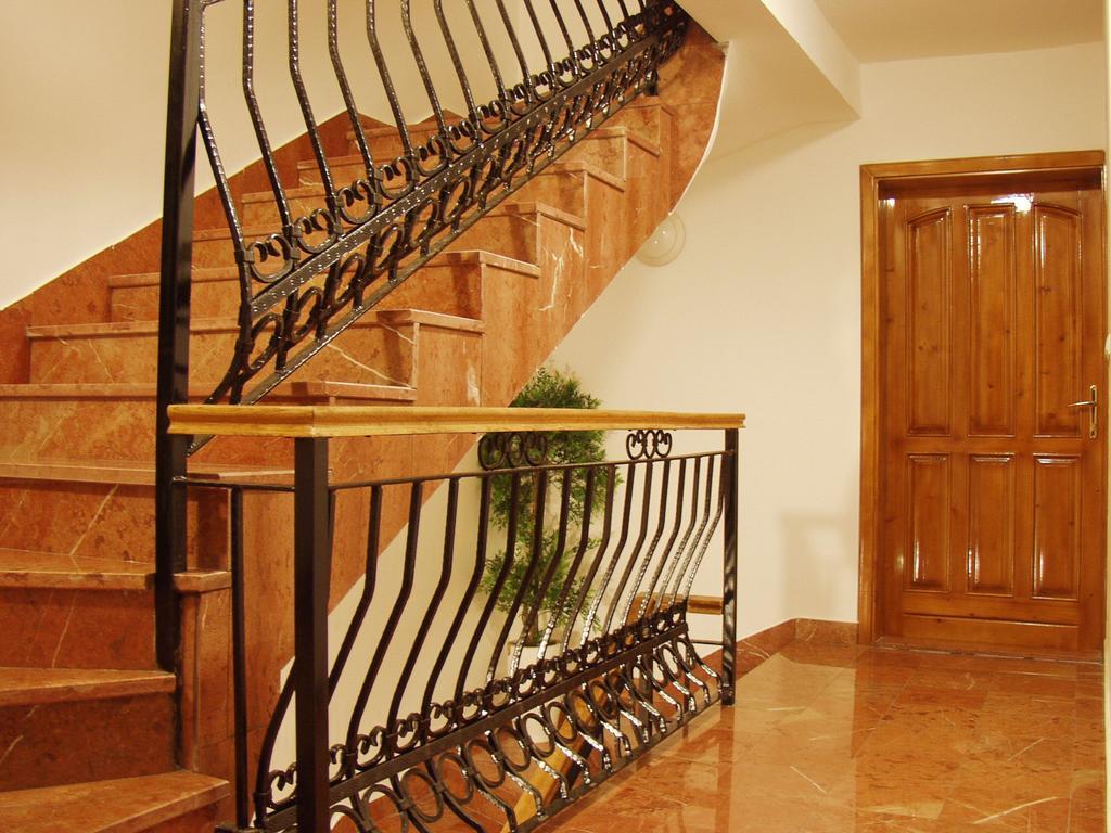 Guest House Villa Iva Будва Екстериор снимка