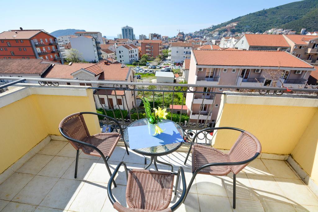 Guest House Villa Iva Будва Екстериор снимка